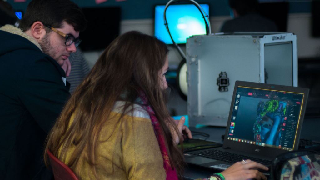 12255225_728525293949098_713970240_o